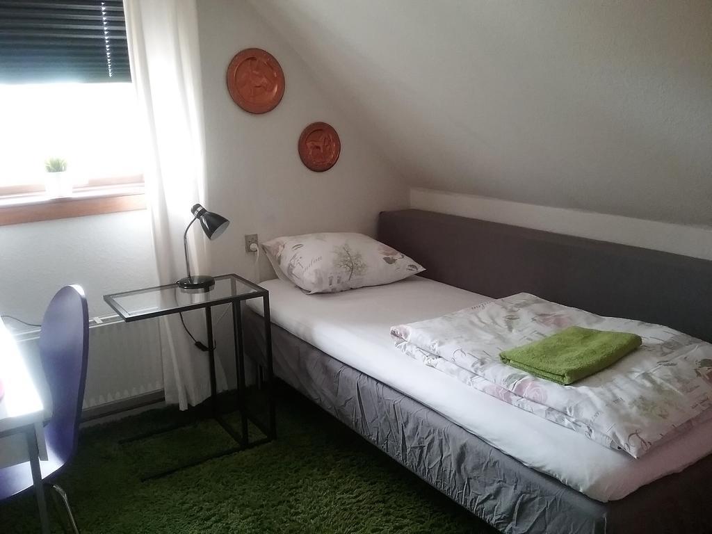 Svalegaarden Guesthouse Særslev Buitenkant foto